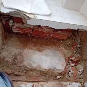 ConstruaMais - Montijo - Suspensão de Quadros e Instalação de Arte