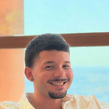 Vitor Dumbrovsky - Almada - Feines Holzhandwerk