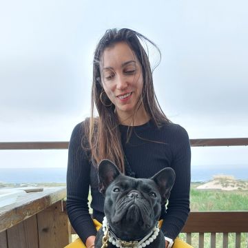 Sara - Cascais - Dog Sitting