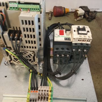 Gil Jesus Eletricista - Lagoa - Circuit Breaker Panel or Fuse Box Repair