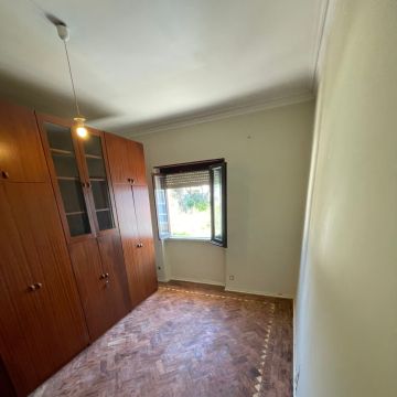 José Tiburcio - Amadora - Außenanstrich