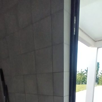 Cristiana Ladrilhos & Construção - Palmela - Trockenbau reparieren und Oberflächenstruktur geben