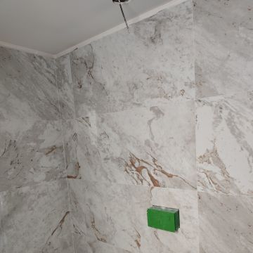 Luiz Ferreira - Porto - Plumbing Pipe Installation