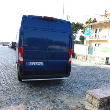 Isac Almeida - Alcobaça - Billardtisch transportieren