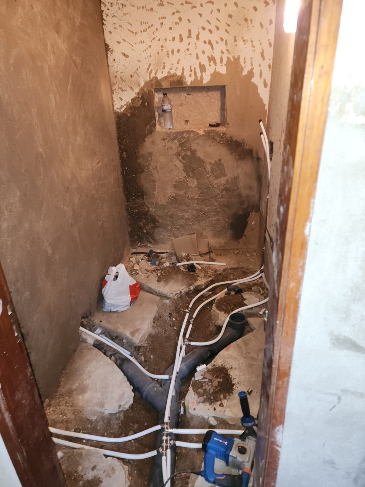 RT remodelacoes - Albufeira - Fan Installation