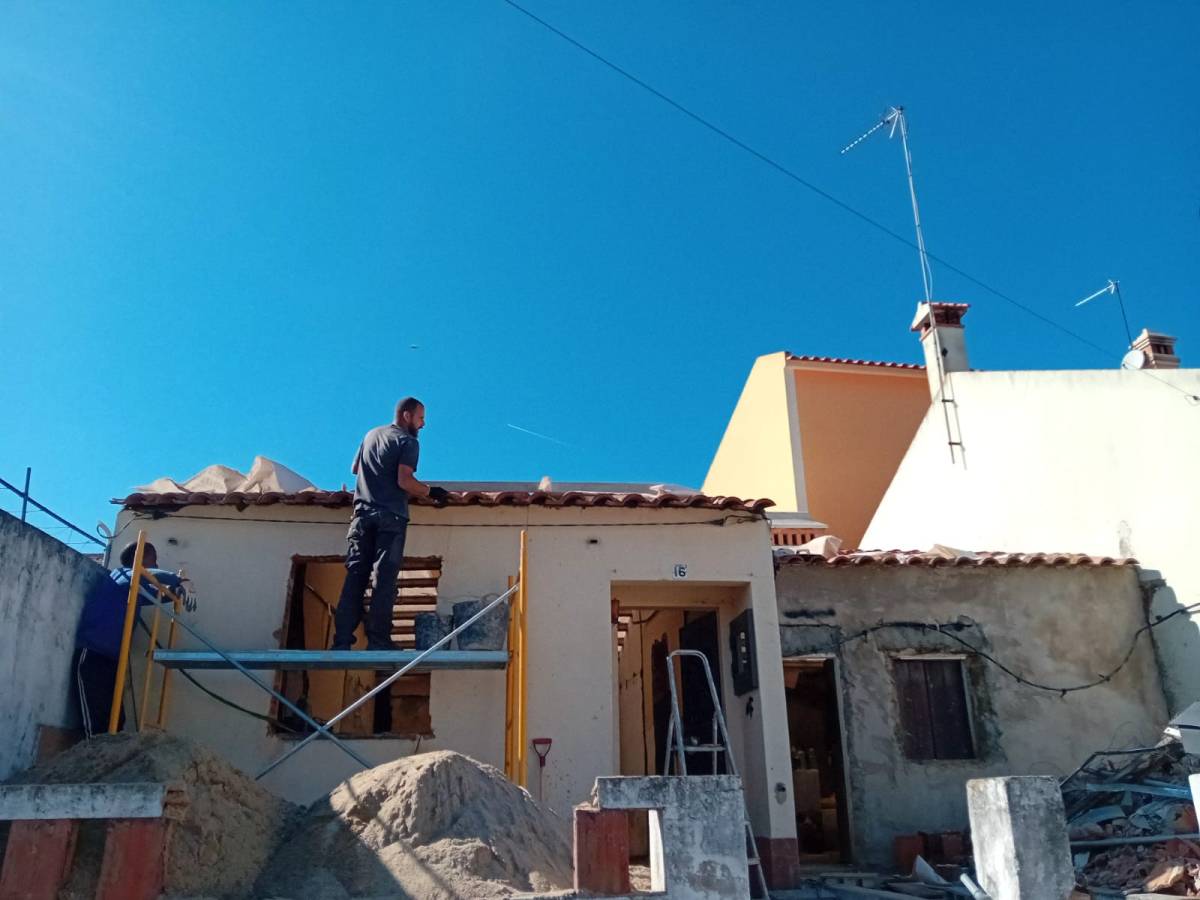 Caetano - Ponte de Sor - Construção ou Remodelação de Escadas e Escadarias