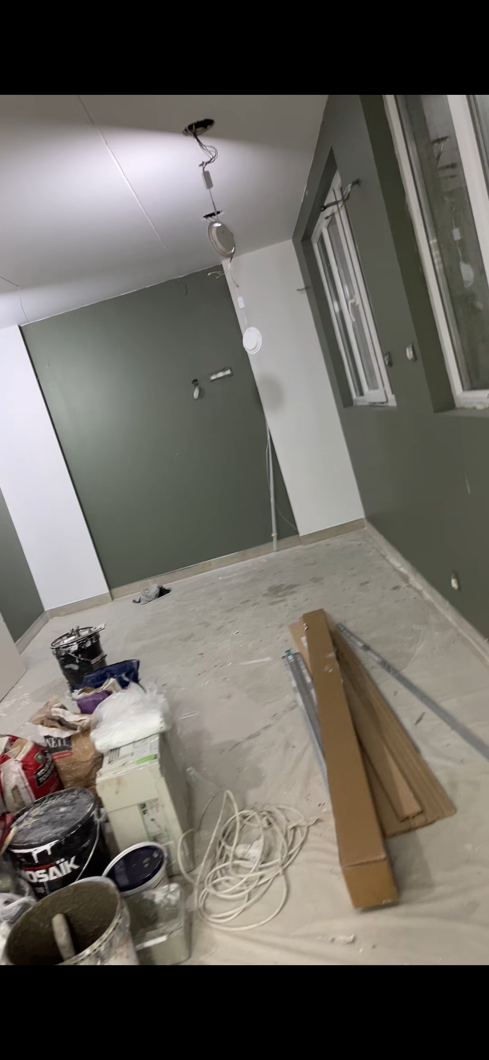 Walid - Loures - Siding Installation, Repair, or Removal