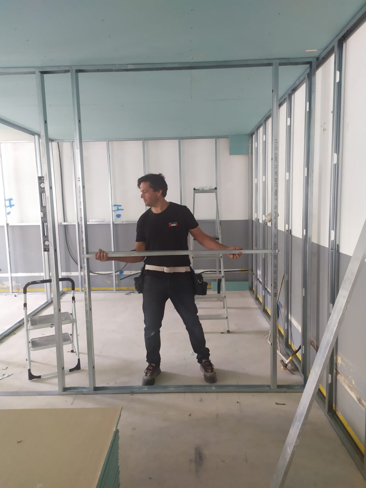 Tecnourbe-construção e obras de arte - Batalha - Schrank umbauen