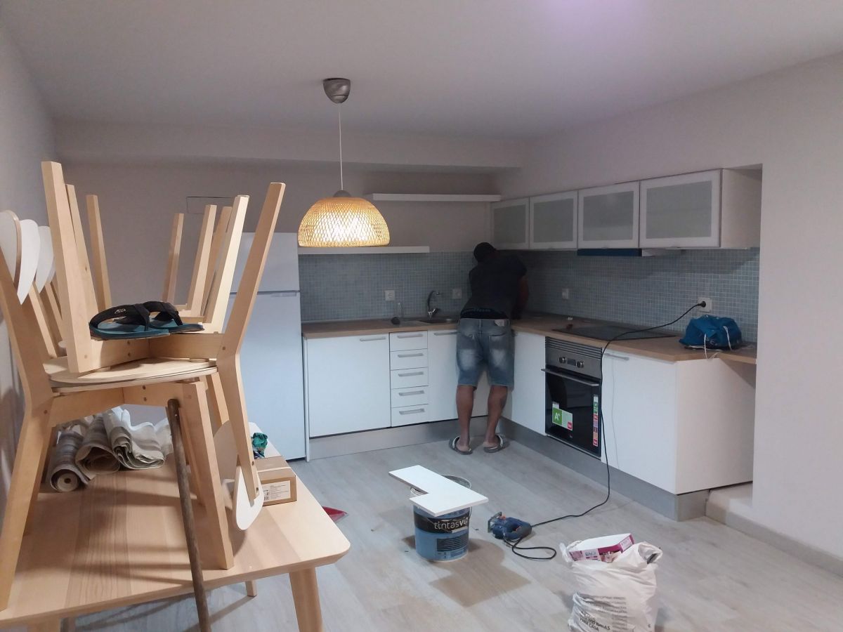 Jeremod Remodelação Lda - Sintra - Store Renovation