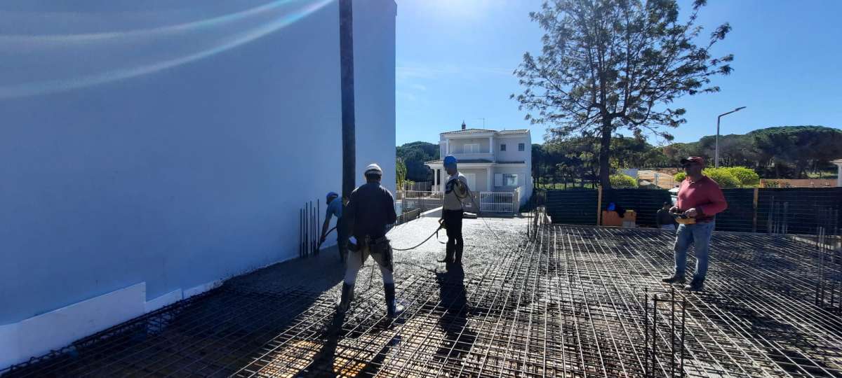 Construmax - Loulé - Remoção de Lixo