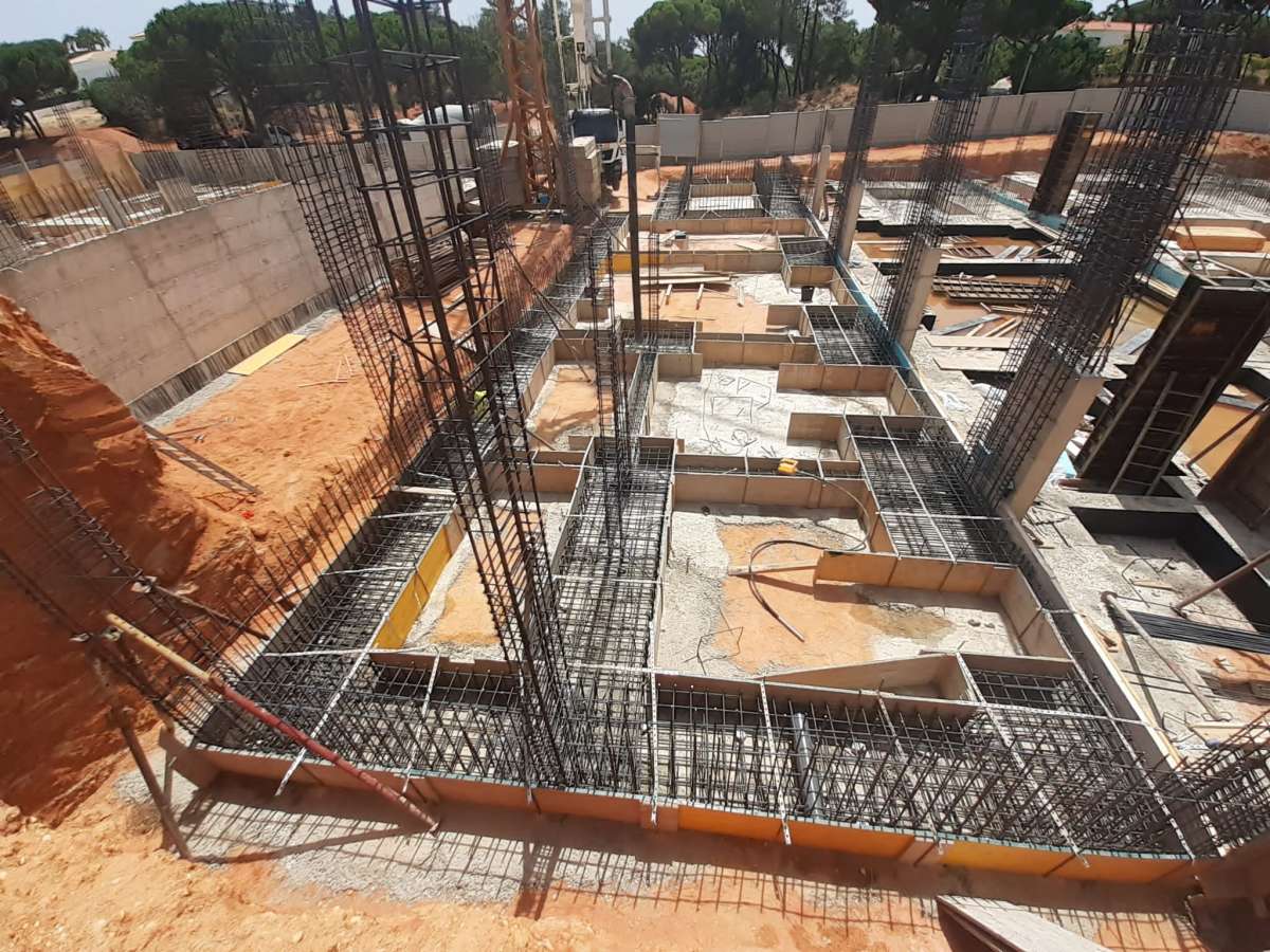 Construmax - Loulé - Demolição de Construções