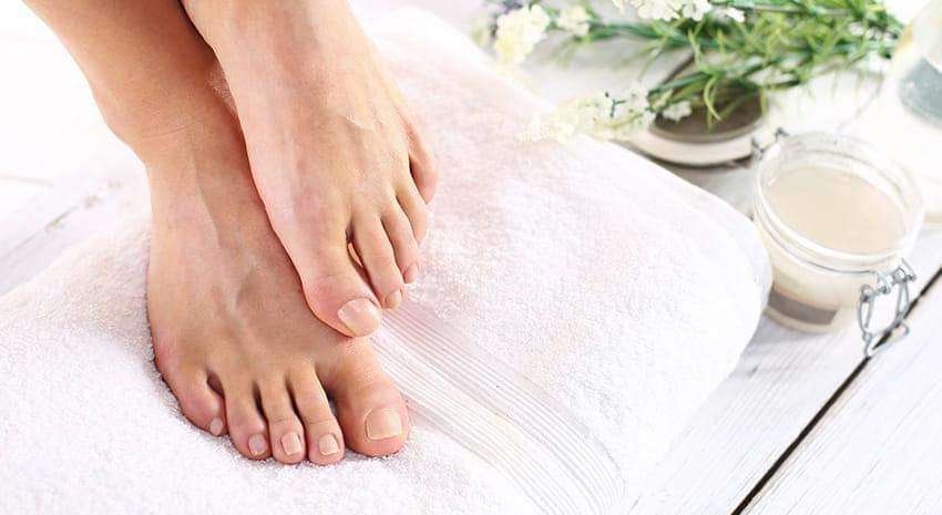 Maria Joao - Lousada - Manicure and pedicure (for women)