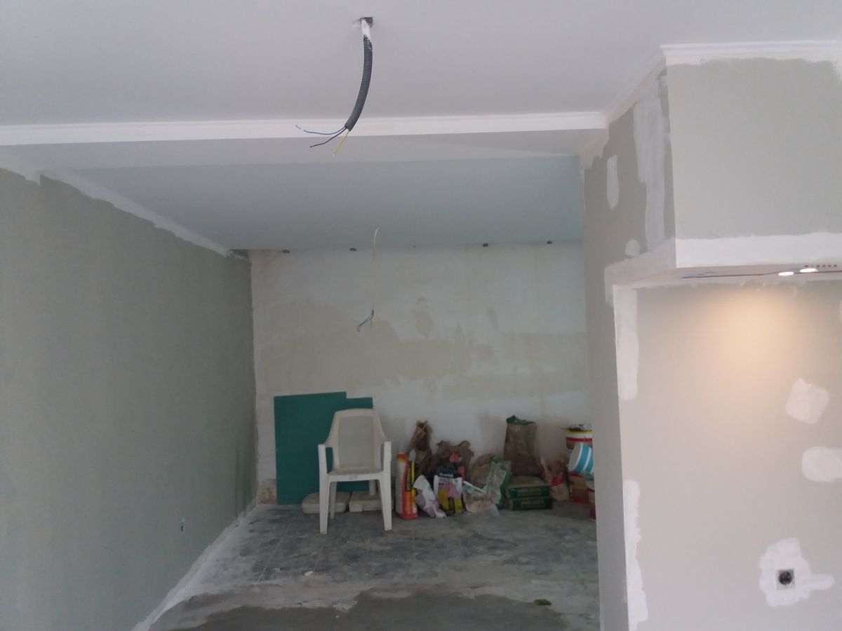 Jeremod Remodelação Lda - Sintra - Interior Wall Addition