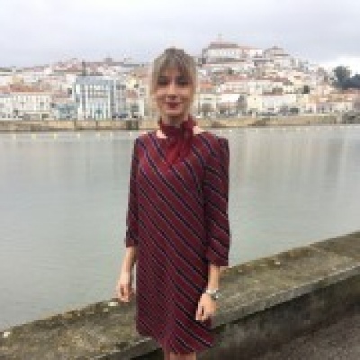 Mariana Barreira - Coimbra - Übersetzung