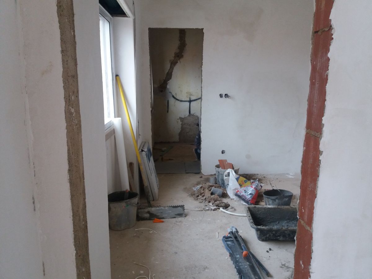 Jeremod Remodelação Lda - Sintra - Switch and Outlet Installation