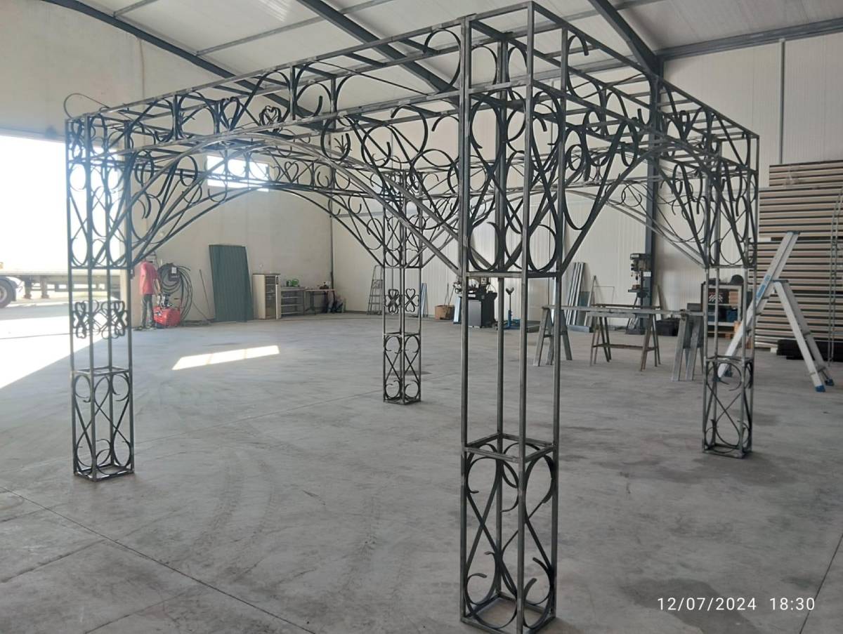 Skilser-Metal Solutions (Serralheria) - Montijo - Steel Materials and Gates