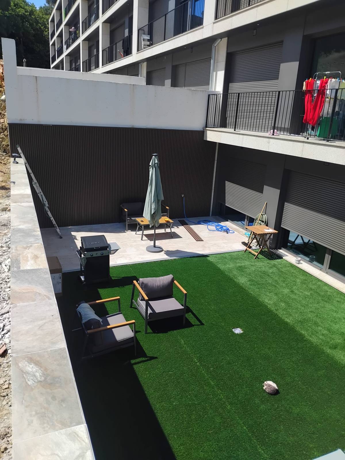 Teixeira remodelações - Cinfães - Innenwand einbauen