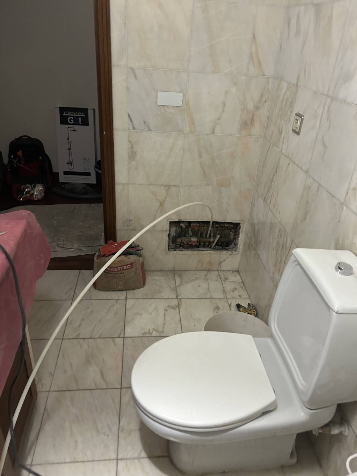 António Maia - Matosinhos - Instalación de interruptores y enchufes
