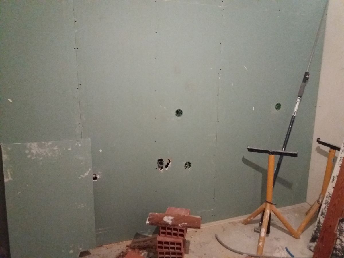 Jeremod Remodelação Lda - Sintra - Floating Flooring Installation