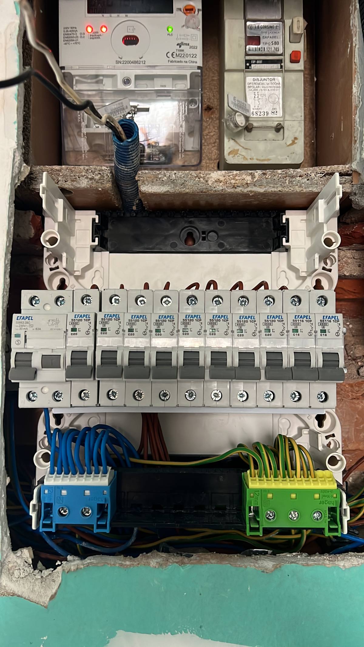 Yuri - Amadora - Fan Installation