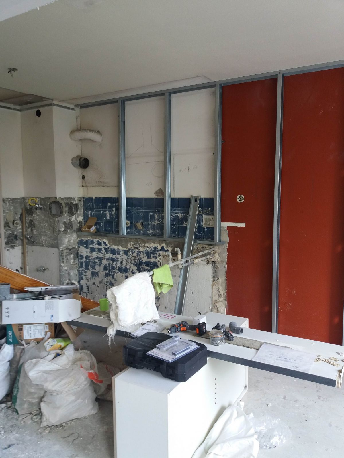 Jeremod Remodelação Lda - Sintra - Garage Door Installation or Replacement