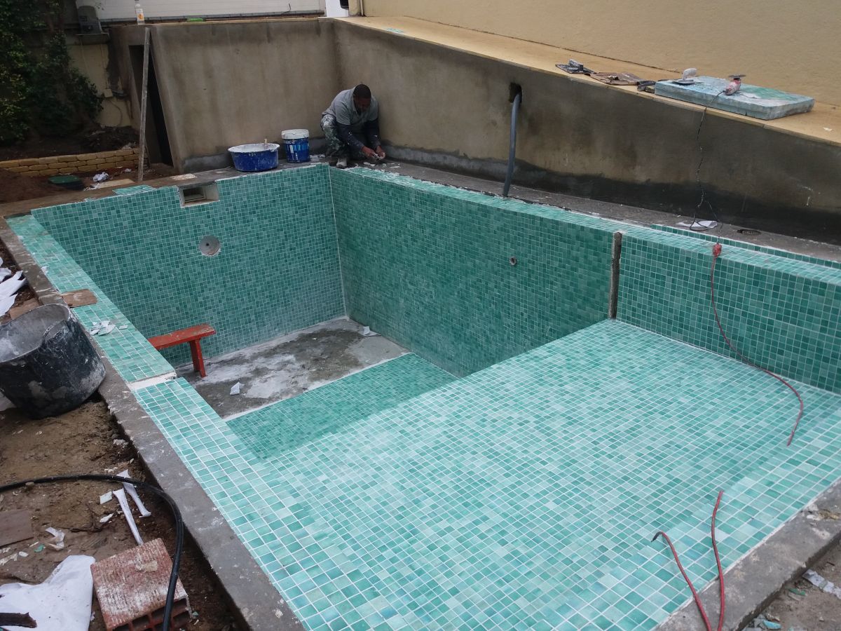 Jeremod Remodelação Lda - Sintra - Caulking