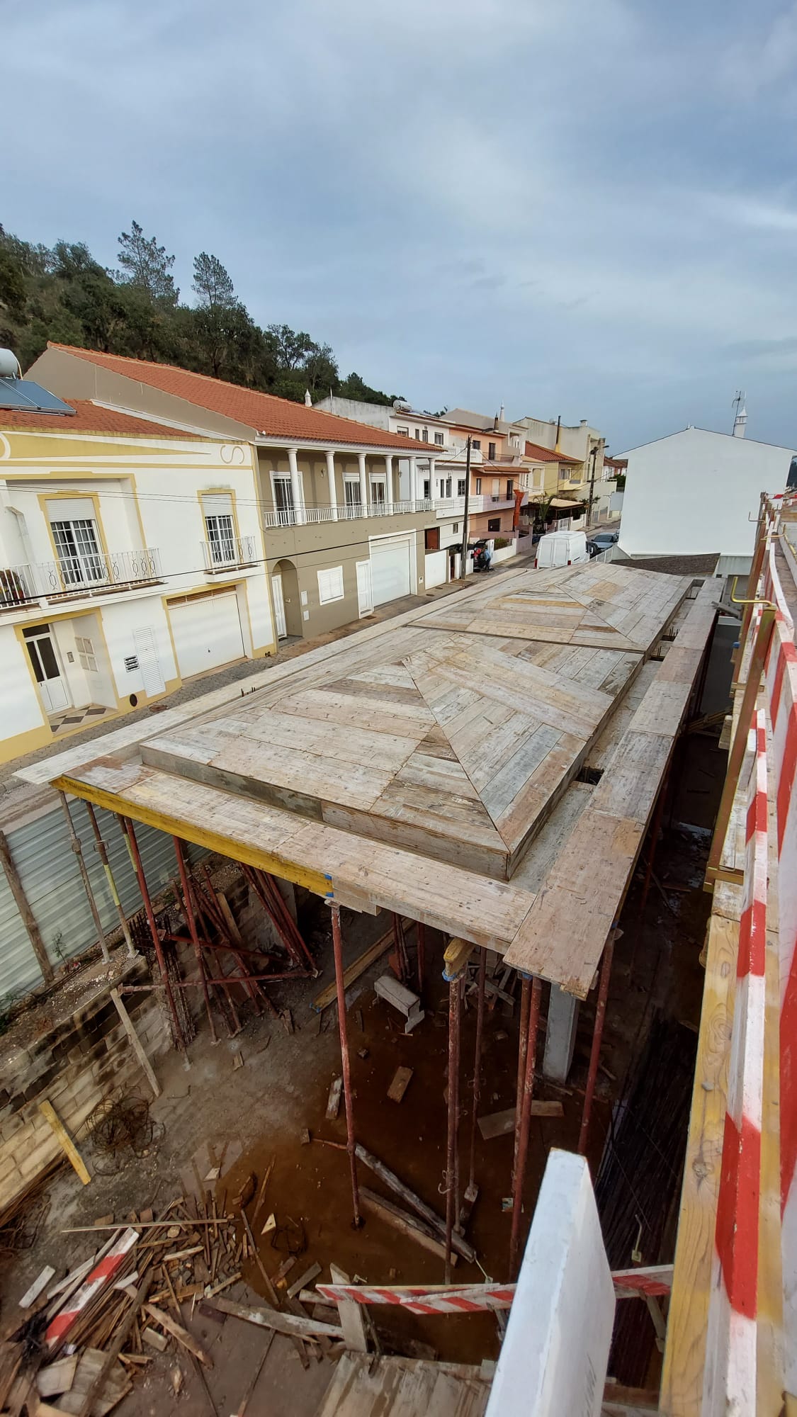 Construmax - Loulé - Remodelação de Quarto