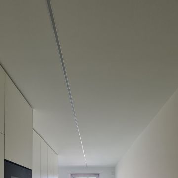 Mano's Build Innovation - Maia - Stone or Tile Flooring Installation