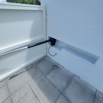 Vagotecto - Estruturas Metálicas, Lda - Vagos - Instalación o reemplazo de la puerta del garaje