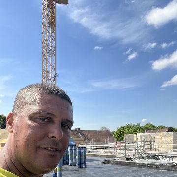 Fj Medeiros - Sesimbra - Reparación y texturización de placas de pladur