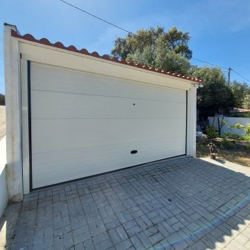 Vagotecto - Estruturas Metálicas, Lda - Vagos - Instalación o reemplazo de la puerta del garaje