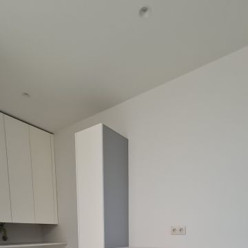 Mano's Build Innovation - Maia - Floor Tiling