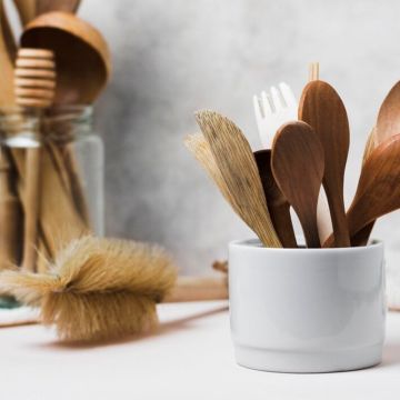 Deixe que eu faço! - Moita - Commercial Cleaning