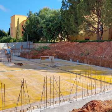 Construmax - Loulé - Colocação de Rodapés