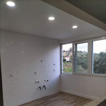 Pladur - Alécio Silva - Alenquer - Store Renovation