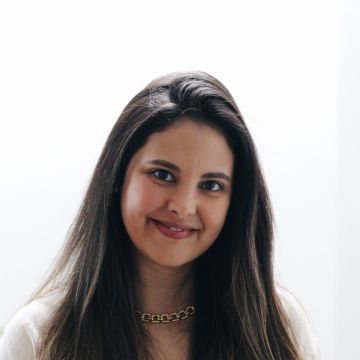 Lucie - Paredes - Resume Writing