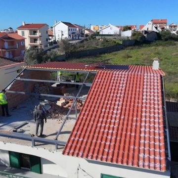 Leonardo Malta - Almada - Roof Installation or Replacement