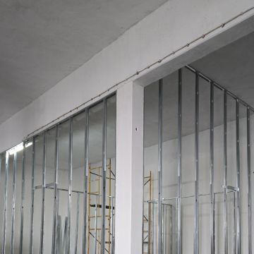 Leonardo Malta - Almada - Interior Wall Addition
