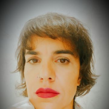 Ana Oliveira - Estarreja - Hebrew Translation