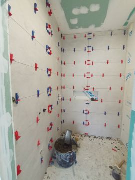 Oliveira remodelação - Palmela - Instalação de Porta para Animais de Estimação