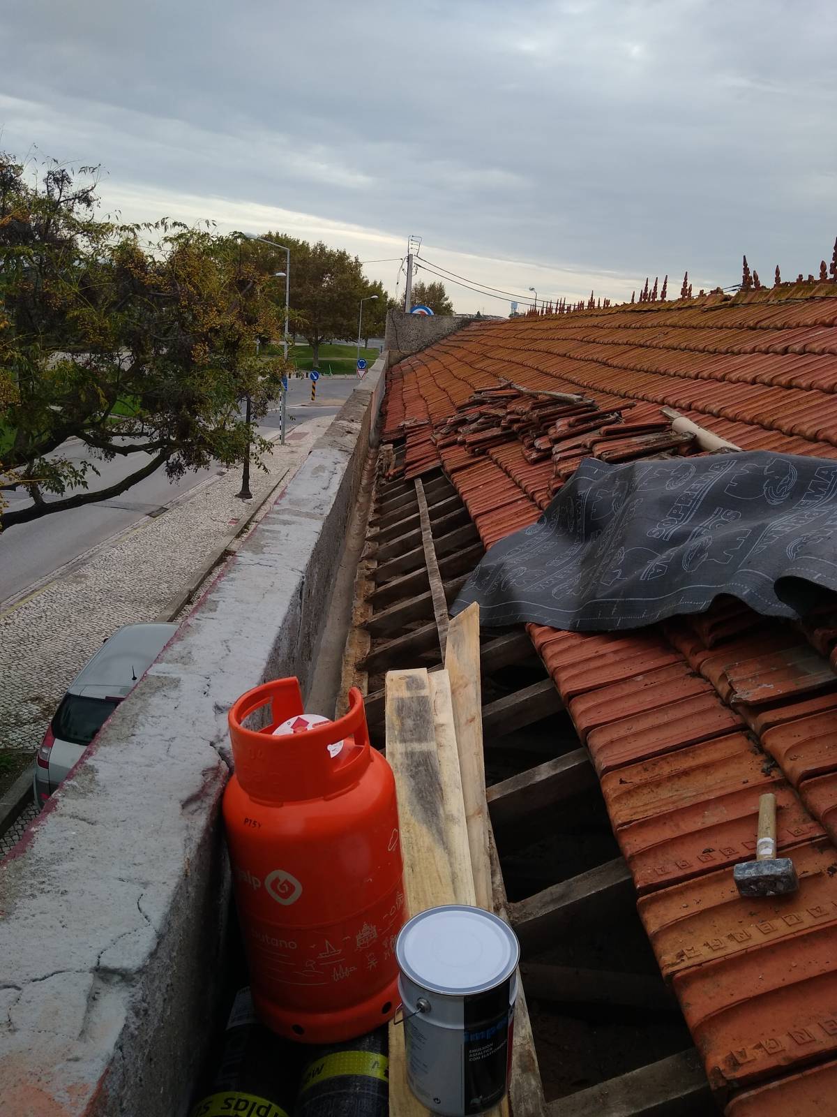 Scapinello Remodelação e construções - Seixal - Instalação ou Substituição de Telhado