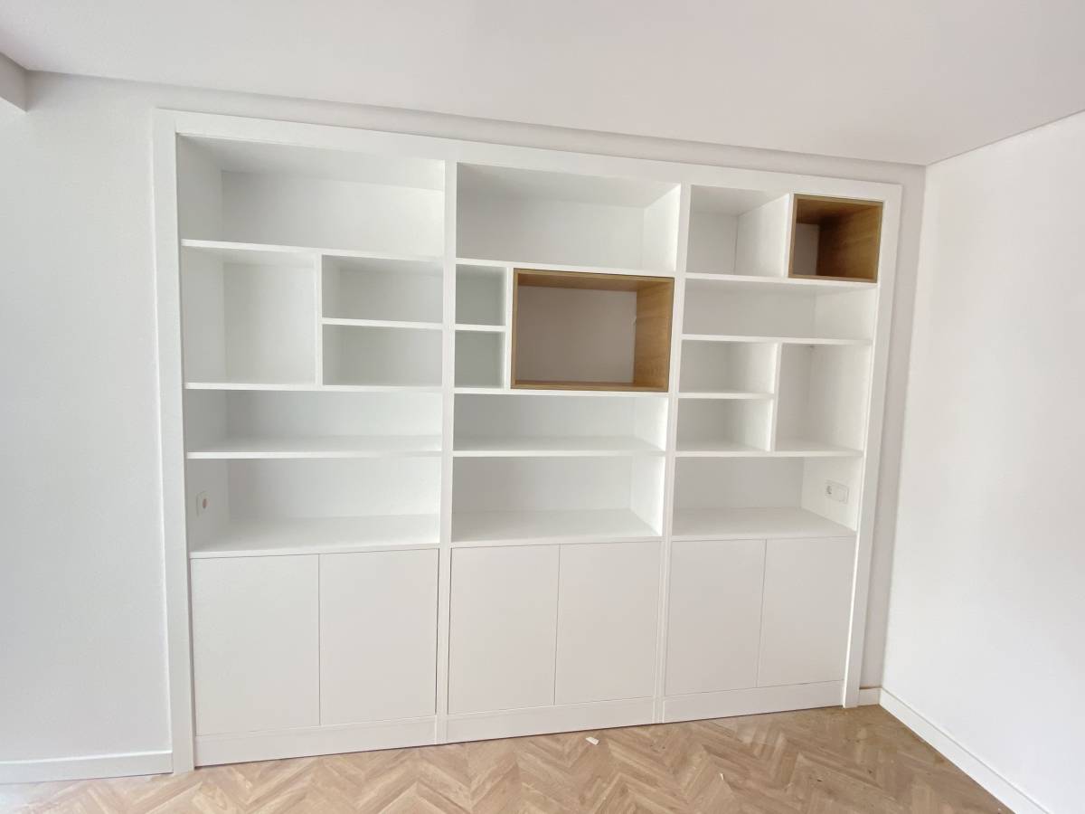 OldNewHouse - Caldas da Rainha - Designer Gráfico