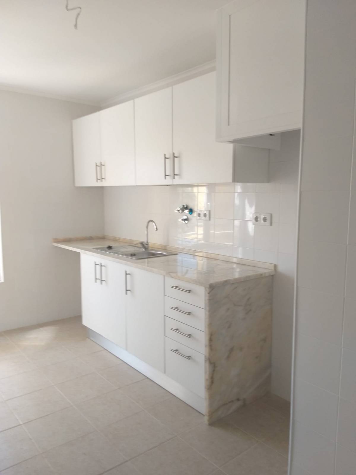 Scapinello Remodelação e construções - Seixal - Instalação de Pavimento em Pedra ou Ladrilho