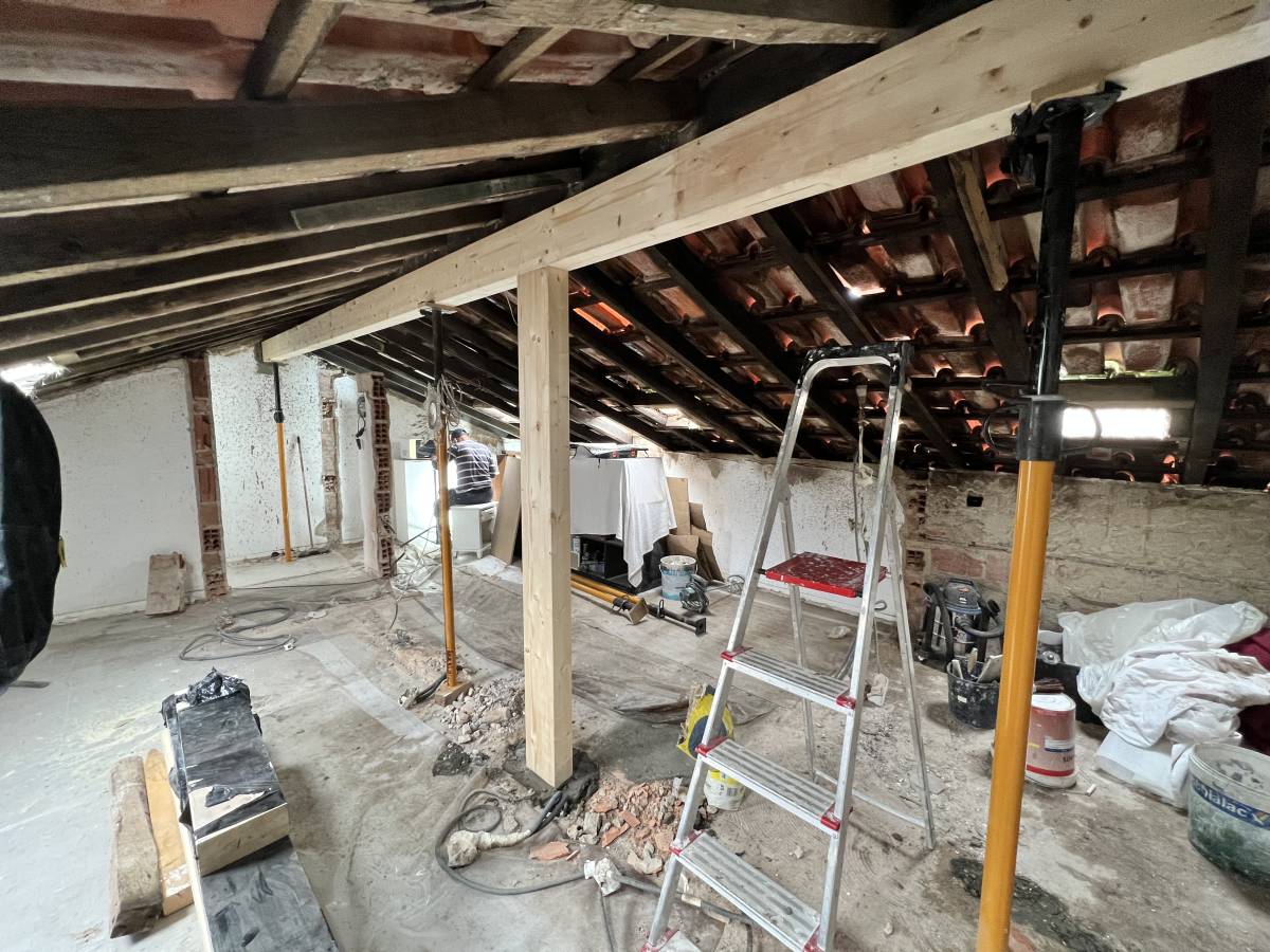 OldNewHouse - Caldas da Rainha - Reparação de Calhas