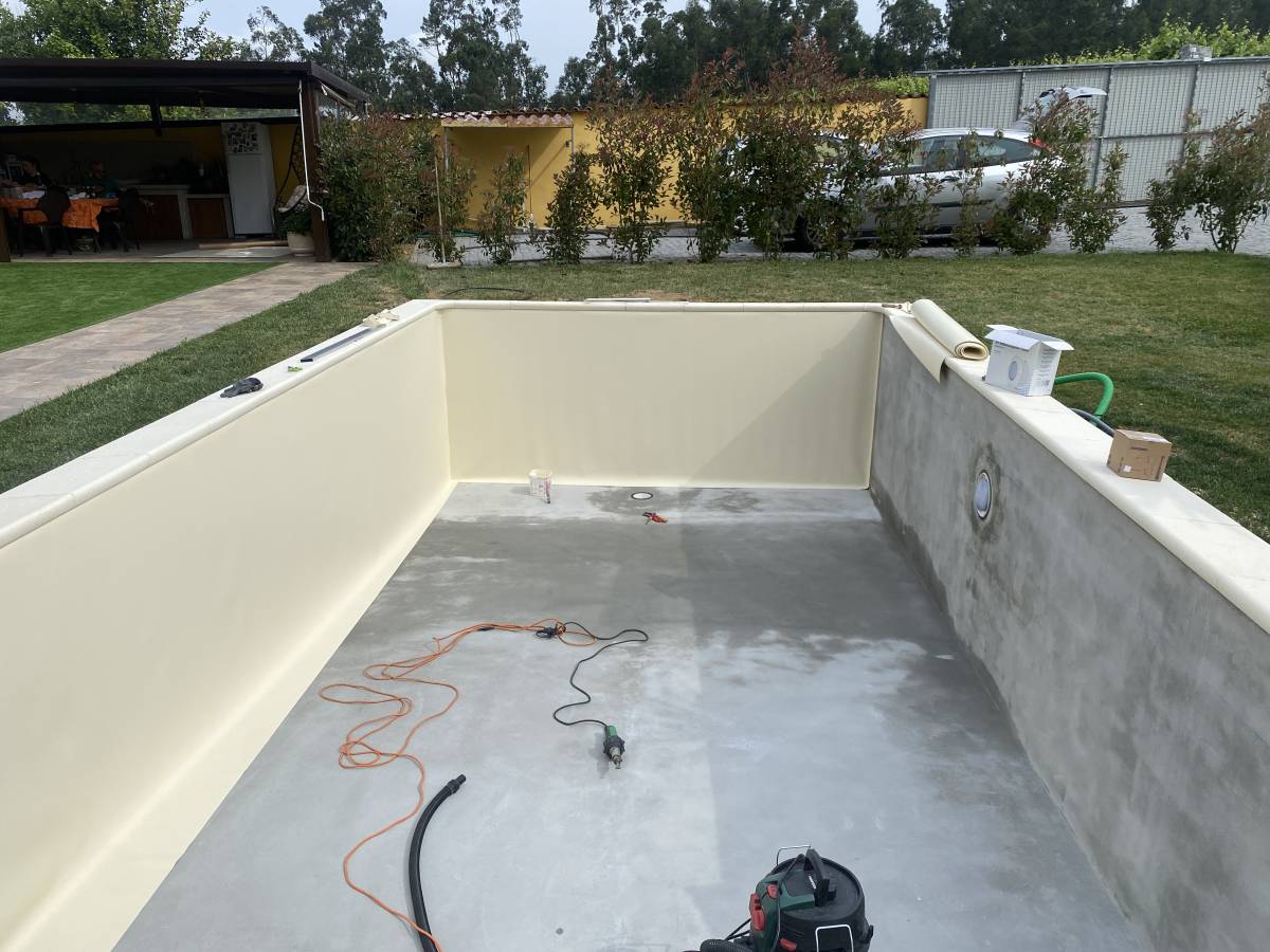 Obras e Bricolas - Braga - Rohrleitungen installieren