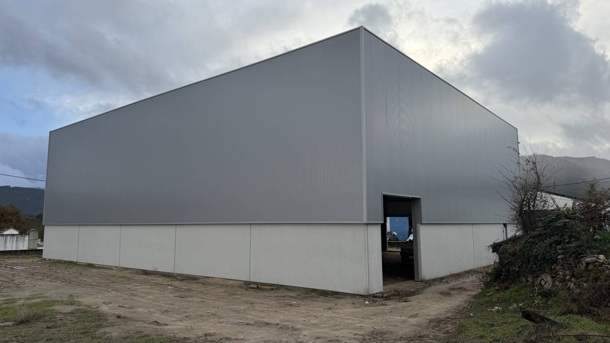 Zeeman Construçoes - Barcelos - Billardtisch montieren