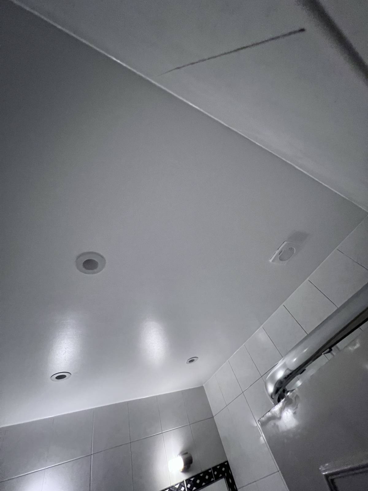 OldNewHouse - Caldas da Rainha - Reparação de Portão de Garagem