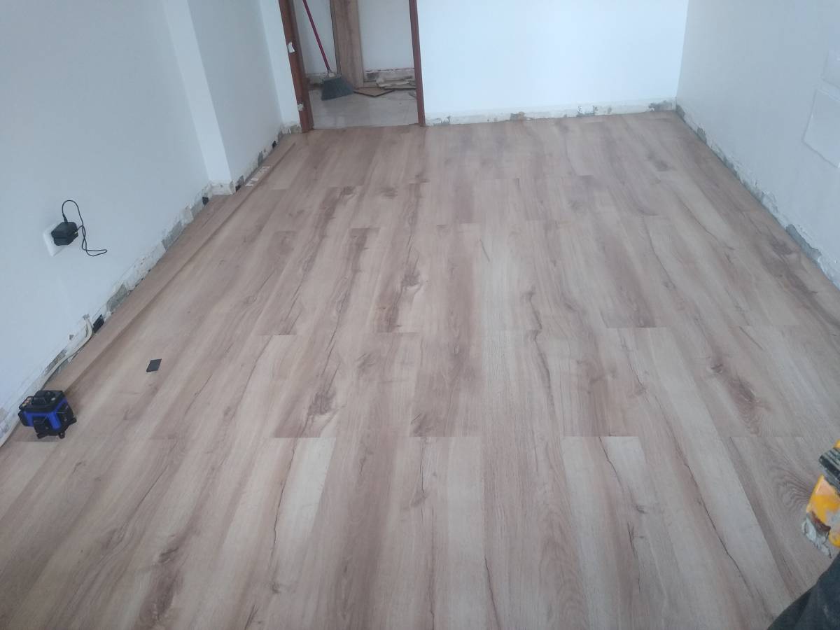 Scapinello Remodelação e construções - Seixal - Reparação de Armários