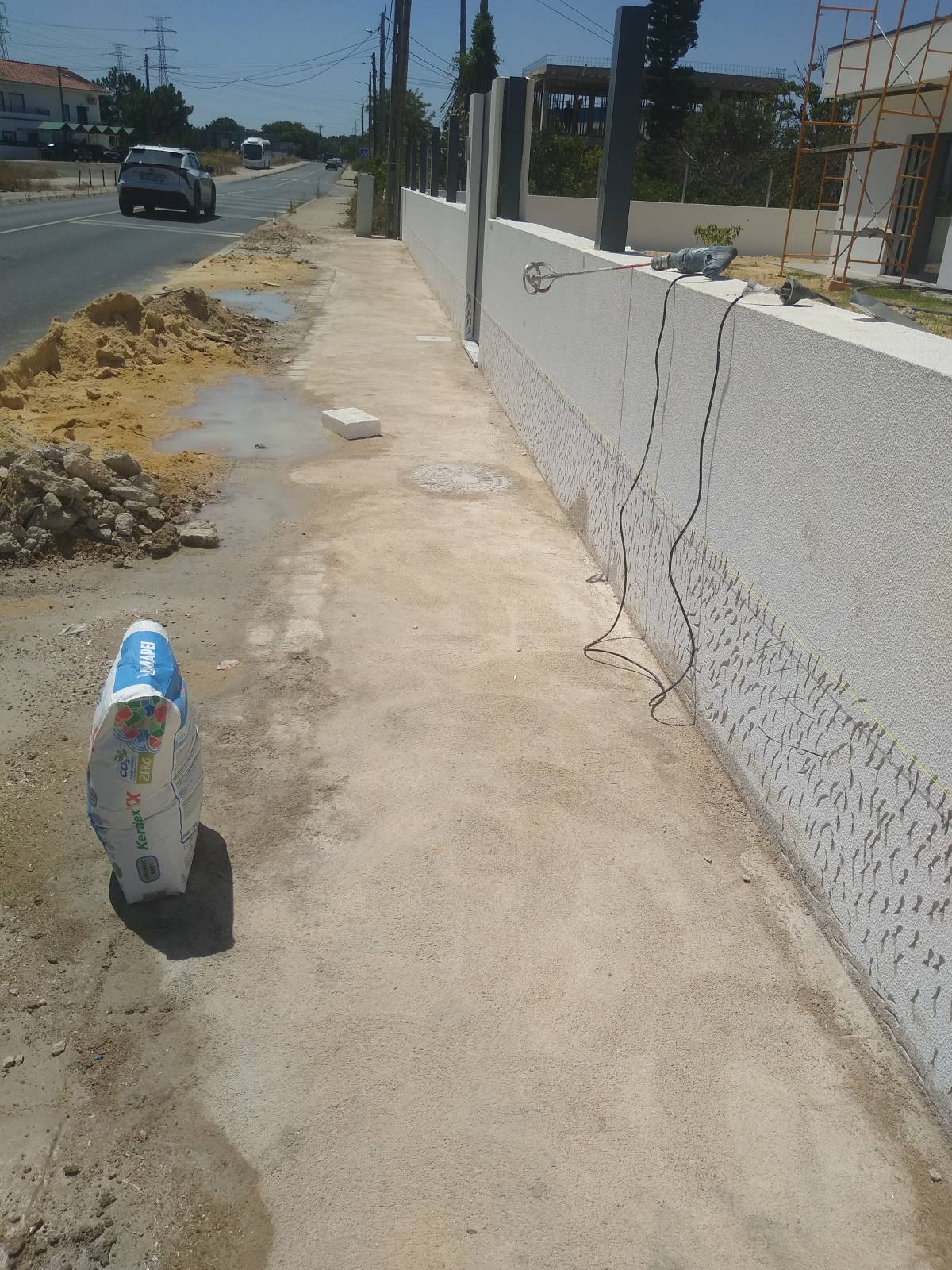 Scapinello Remodelação e construções - Seixal - Corte de Betão
