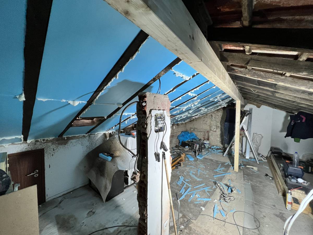 OldNewHouse - Caldas da Rainha - Instalação ou Substituição de Tubagem de Ventilação